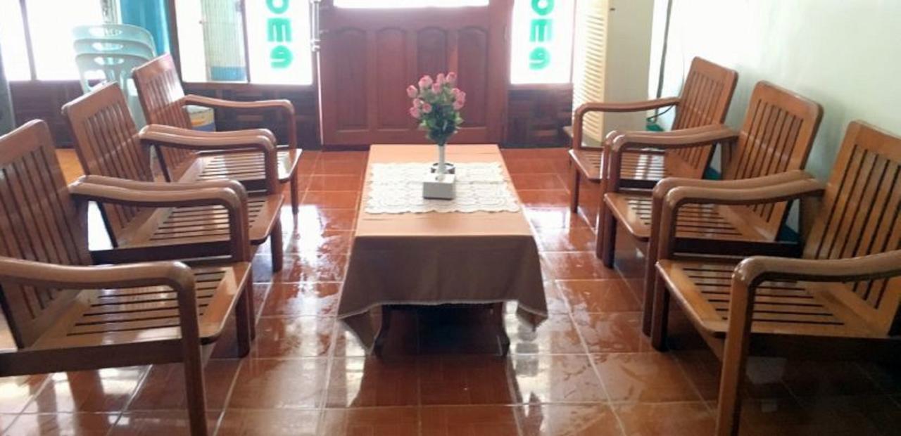 Smile Motel Pyay Εξωτερικό φωτογραφία