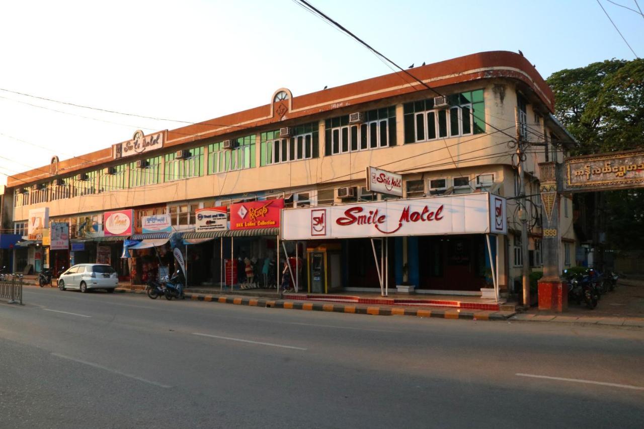 Smile Motel Pyay Εξωτερικό φωτογραφία